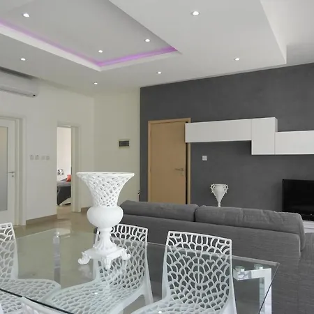 Azure Coast Apartament Sliema