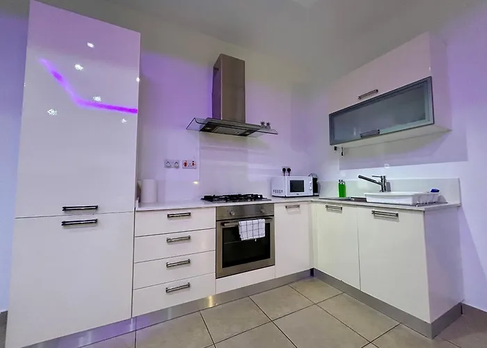 Wedgewood - The Xl Sliema